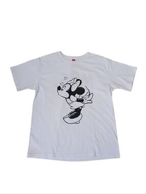 Comfort Brand Mrs. Minnie Mouse Tee sz L